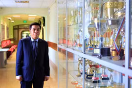 Anh Trần Phú Thuận, Phó Chủ tịch thường trực Hội người Việt tại Liên bang Nga, Bí thư chi bộ Đại học Đường sắt Moskva (MIIT), Cố vấn Ban cán sự Đoàn TNCS Hồ Chí Minh tại Liên bang Nga và giảng dạy tại MIIT. (Ảnh: Trần Hiếu/TTXVN)