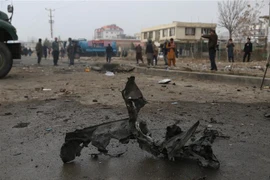 Hiện trường vụ nổ bom ở Kabul, Afghanistan ngày 20/12/2020. (Ảnh: THX/TTXVN)