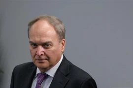 Đại sứ Nga tại Mỹ Anatoly Antonov tham dự một sự kiện tại Washington, DC, Mỹ, ngày 12/12/2017. (Ảnh: AFP/TTXVN)