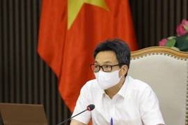 Phó Thủ tướng Vũ Đức Đam, Trưởng Ban Chỉ đạo Quốc gia phòng, chống dịch COVID-19 phát biểu chỉ đạo cuộc họp. (Ảnh: Nguyễn Điệp/TTXVN)