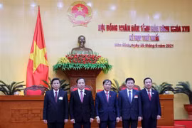 Bộ máy Chủ tịch, Phó Chủ tịch UBND Hòa Bình khóa XVII. (Ảnh: Thanh Hải/TTXVN)