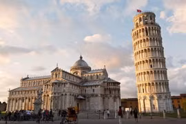 Mafia đã từng lên kế hoạch đánh bom Tháp nghiêng Pisa