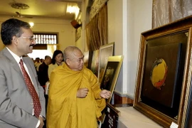 Triển lãm 300 cổ vật và tác phẩm nghệ thuật về Phật giáo