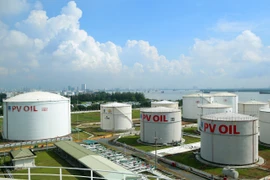 Kho xăng dầu Nhà Bè của Pv Oil. (Ảnh: Huy Hùng/TTXVN)