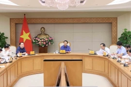 Phó Thủ tướng Trần Hồng Hà chủ trì cuộc họp. (Ảnh: An Đăng/TTXVN)