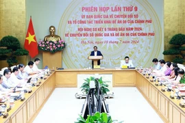 Thủ tướng Phạm Minh Chính chủ trì Hội nghị sơ kết 6 tháng Ủy ban Quốc gia về chuyển đổi số và Đề án 06. (Ảnh: Dương Giang/TTXVN)