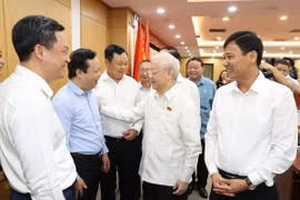 Tổng Bí thư Nguyễn Phú Trọng tiếp xúc cử tri quận Đống Đa (Hà Nội) trước Kỳ họp thứ 6, Quốc hội khoá XV, sáng 14/10/2023. (Ảnh: Trí Dũng/TTXVN)