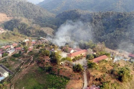 Các trường học ở địa bàn vùng cao còn rất nhiều khó khăn. (Ảnh: Hữu Quyết/TTXVN)