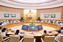 Phó Thủ tướng Trần Hồng Hà họp rà soát, hoàn thiện chi tiết một số điều của Luật Nhà ở. (Ảnh: Văn Điệp/TTXVN)
