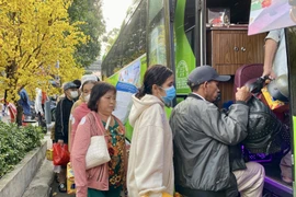 Gần 380 tỷ đồng chăm lo Tết cho lao động khó khăn ở Thành phố Hồ Chí Minh