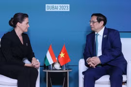 Thủ tướng Phạm Minh Chính gặp Tổng thống Hungary Katalin Novak trong khuôn khổ Hội nghị lần thứ COP28, chiều 1/12/2023, tại Dubai, Các Tiểu vương quốc Arab Thống nhất. (Ảnh: Dương Giang/TTXVN)
