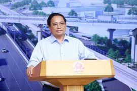 Thủ tướng Phạm Minh Chính chủ trì phiên họp thứ 14 của Ban Chỉ đạo Nhà nước các công trình, dự án quan trọng quốc gia, trọng điểm ngành giao thông vận tải. (Ảnh: Dương Giang/TTXVN)