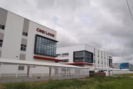 Hệ thống kho lưu trữ Cobi Logis phục vụ logistics của Tập đoàn Cobi đặt tại Khu công nghiệp Long Hậu (Cần Giuộc), tỉnh Long An. (Ảnh: Minh Hưng/TTXVN)