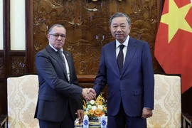 Chủ tịch nước Tô Lâm tiếp Đại sứ Colombia Miguel Angel Rodriguez Melo. (Ảnh: Nhan Sáng/TTXVN)