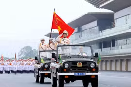 Các khối tham gia diễu binh tại buổi tổng duyệt. (Ảnh: Phạm Kiên/TTXVN)