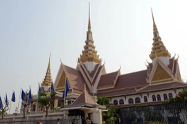 Quang cảnh tòa nhà Quốc hội Campuchia ở thủ đô Phnom Penh ngày 19/3. (Nguồn: AFP/TTXVN)