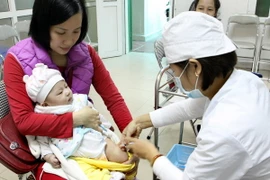 Trạm y tế phường Trương Định, quận Hai Bà Trưng là một trong 577 điểm tiêm chủng mở rộng của Hà Nội luôn đảm bảo quy trình an toàn tiêm chủng. (Ảnh: Dương Ngọc/TTXVN)