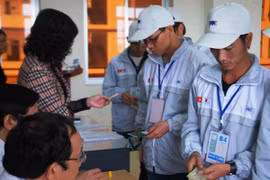 Thị trường lao động Hàn Quốc: “Cánh cửa” đang dần khép lại 