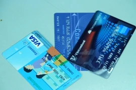 Nhiều người vẫn ngại mở thẻ thanh toán quốc tế khi ra nước ngoài. Ảnh minh họa. (Ảnh: Mai Anh/Vietnam+).