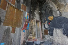 Tỉnh ủy Thanh Hóa đã có công văn về việc kiểm tra, xử lý nghiêm việc xâm hại Di tích quốc gia đền Quan Thánh. (Ảnh: Hoa Mai/TTXVN)