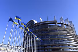 EU đã áp dụng gói trừng phạt thứ 8 đối với Nga. (Ảnh: AFP/TTXVN)