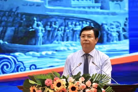 Bí thư Tỉnh ủy, Chủ tịch HĐND tỉnh Cà Mau Nguyễn Tiến Hải phát biểu khai mạc hội thảo. (Ảnh: Huỳnh Anh/TTXVN)