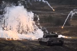 Xe tăng Leopard 2 tại trung tâm huấn luyện ở Augustdorf, Đức, ngày 1/2/2023. (Ảnh: AFP/TTXVN)