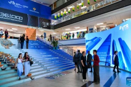 Khách tham quan Diễn đàn Kinh tế Phương Đông (EEF) lần thứ 9 tại Vladivostok, Nga, ngày 3/9. (Ảnh: Xinhua)