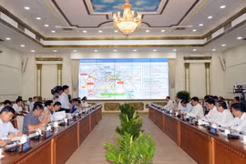 Quang cảnh buổi họp giữa Bộ Giao thông Vận tải với các địa phương. (Ảnh: Tiến Lực/TTXVN) 
