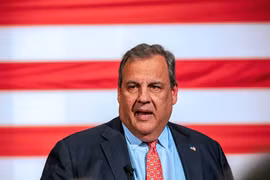 Cựu Thống đốc bang New Jersey của Mỹ, ông Chris Christie phát biểu tại Goffstown, bang New Hampshire ngày 6/6/2023. (Ảnh: AFP/TTXVN)