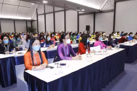 Đại biểu dự phiên thảo luận "Xây dựng tổ chức Hội vững mạnh, hoạt động chuyên nghiệp, hiệu quả". (Ảnh: Phương Hoa/TTXVN)