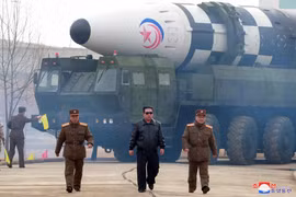 Triều Tiên tung video đậm chất điện ảnh về vụ phóng tên lửa ICBM