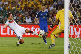 Những khoảnh khắc khó quên tại World Cup 2014