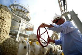 Một cơ sở lọc dầu tại Basra, Iraq. (Nguồn: AFP/TTXVN)