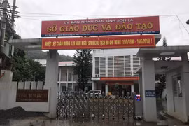Sở Giáo dục và Đào tạo tỉnh Sơn La nơi đang diễn ra công tác kiểm tra, xác minh kết quả thi. (Ảnh: Hữu Quyết/TTXVN)