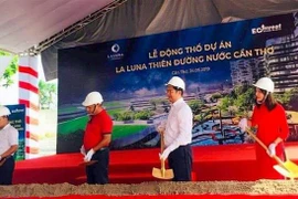 Lễ động thổ dự án Thiên đường nước Cần Thơ sáng 24/5. (Ảnh: TTXVN phát)