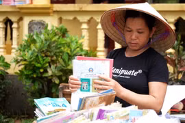 Bộ trưởng Bộ GD&ĐT gửi thư thăm hỏi thầy, trò các tỉnh bị mưa lũ