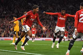 Manchester United nhọc nhằn vượt ải Wolverhampton tại Old Trafford