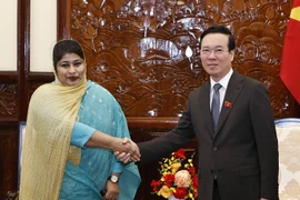 Chủ tịch nước Võ Văn Thưởng tiếp Đại sứ Bangladesh Samina Naz