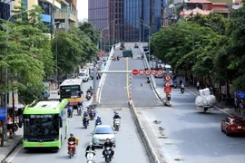 Phân luồng phương tiện qua cầu vượt tại nút Chùa Bộc-Phạm Ngọc Thạch