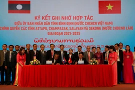 Tỉnh Bình Định và 4 tỉnh Nam Lào ký kết hợp tác giai đoạn 2021-2025