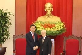 Tổng Bí thư tiếp Bí thư Đảng ủy Khu tự trị dân tộc Choang Quảng Tây