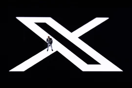 Tỷ phú Elon Musk dỡ bỏ lệnh cấm quảng cáo chính trị trên X