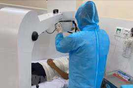 Sớm giải quyết tình trạng thiếu thuốc, vật tư, trang thiết bị y tế