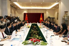 Việt Nam-Trung Quốc hợp tác kinh tế thương mại trong thời kỳ mới