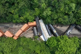 Mỹ: Tàu chở hàng lại trật bánh khiến người dân phải sơ tán