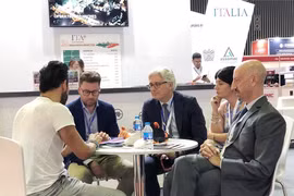 Italy xúc tiến giới thiệu công nghệ sản xuất ngành da giày ở Việt Nam