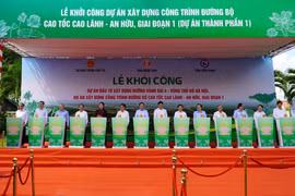 Khởi công xây dựng công trình Đường bộ Cao tốc Cao Lãnh-An Hữu