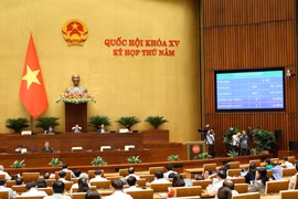 Quốc hội thông qua Luật Bảo vệ quyền lợi người tiêu dùng (sửa đổi)