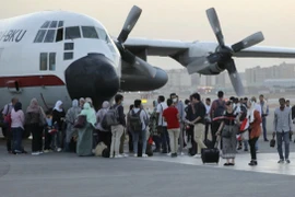Giao tranh tại Sudan: Thêm nhiều công dân nước ngoài được sơ tán